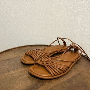 Tamara Mellon Tan Strappy Leather Flat Gladiator Sandals Women's Size 35 US 5